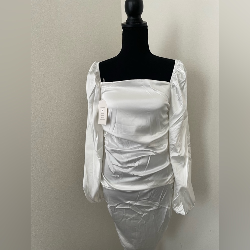 NWT White Bodycon Dress with Puffed Sleeves